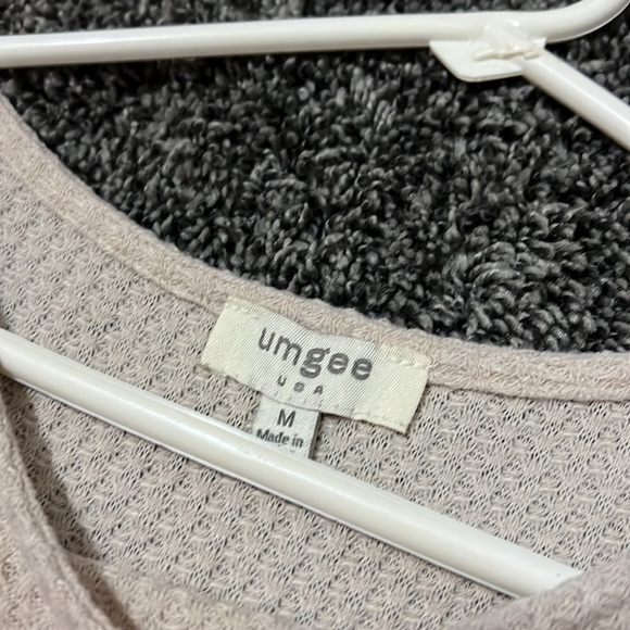 Umgee Top - Picture 3 of 3